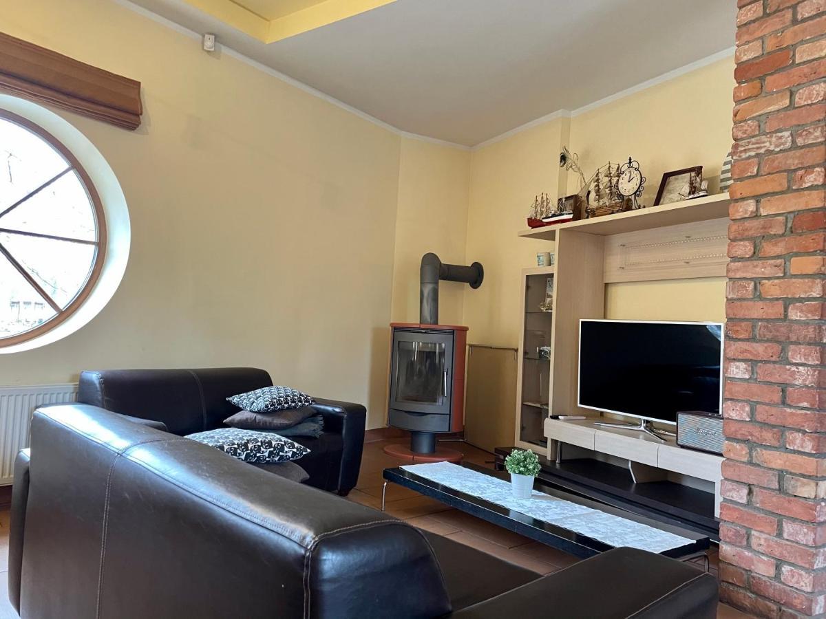 Piejuras Nams Hotel Kesterciems Ngoại thất bức ảnh